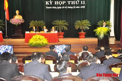 Kỳ họp thứ 11, HĐND tỉnh khóa XVII: Các đại biểu thảo luận tại hội trường