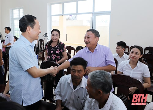 Bí thư Tỉnh ủy, Chủ tịch HĐND tỉnh Trịnh Văn Chiến tiếp xúc cử tri huyện Tĩnh Gia