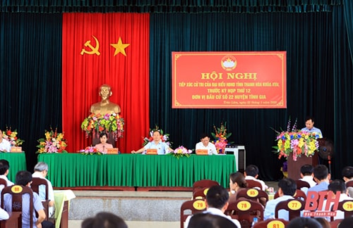 Bí thư Tỉnh ủy, Chủ tịch HĐND tỉnh Trịnh Văn Chiến tiếp xúc cử tri huyện Tĩnh Gia