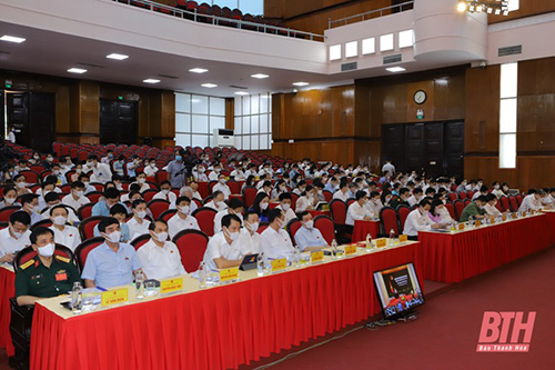Kỳ họp thứ hai, HĐND tỉnh Thanh Hóa khóa XVIII: Các đại biểu thảo luận tại hội trường nhiều nội dung quan trọng