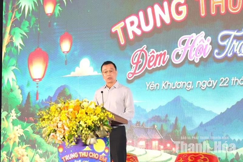 Rộn ràng “Trung thu cho em - Đêm hội trăng rằm” tại xã biên giới Yên Khương
