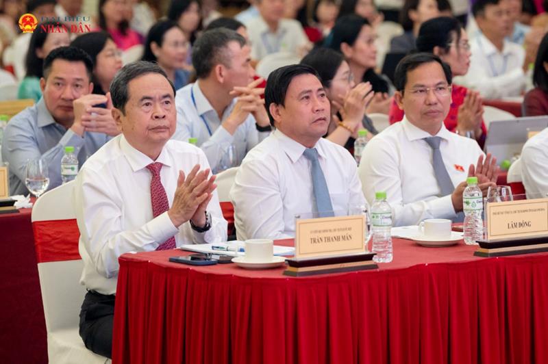 Chủ tịch Quốc hội Trần Thanh Mẫn dự Hội nghị Cộng tác viên toàn quốc của Báo Đại biểu Nhân dân. Ảnh: Phạm Thắng – Báo Đại biểu Nhân dân