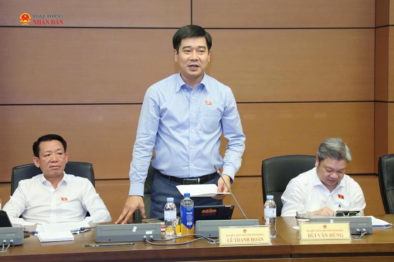 ĐBQH Lê Thanh Hoàn (Thanh Hóa) phát biểu thảo luận