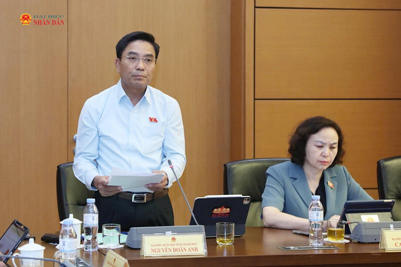 Phó Chủ tịch Quốc hội, Thượng tướng Nguyễn Doãn Anh phát biểu thảo luận tổ. Ảnh: An Nhiên