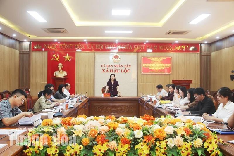 ĐBQH khảo sát việc sắp xếp các cơ sở giáo dục công lập tại xã Hậu Lộc