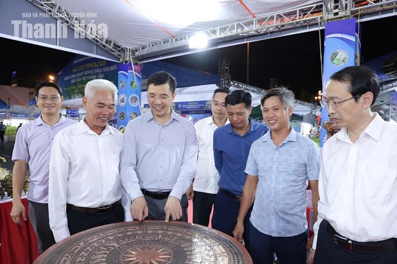 Xây dựng thương hiệu, nâng cao giá trị sản phẩm OCOP