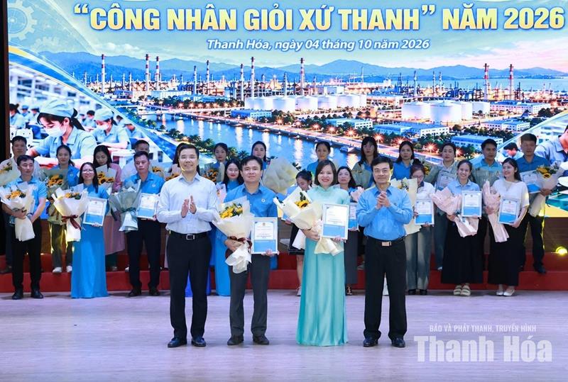Phó Bí thư Thường trực Tỉnh ủy Nguyễn Hồng Phong dự và trao giải Hội thi Công nhân giỏi Xứ Thanh năm 2026