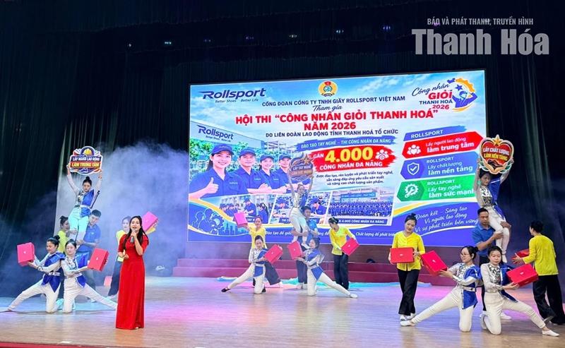 Phó Bí thư Thường trực Tỉnh ủy Nguyễn Hồng Phong dự và trao giải Hội thi Công nhân giỏi Xứ Thanh năm 2026